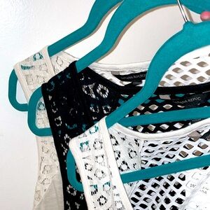 🦜3 NWT BR Tank Tops Linen & Lace XLT